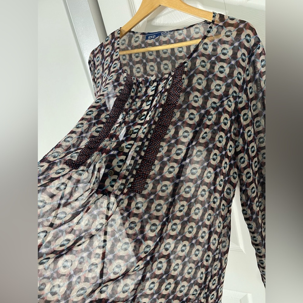 See through thin Blouse button down, long sleeve Plus size 2XXL cover up - Picture 3 of 5